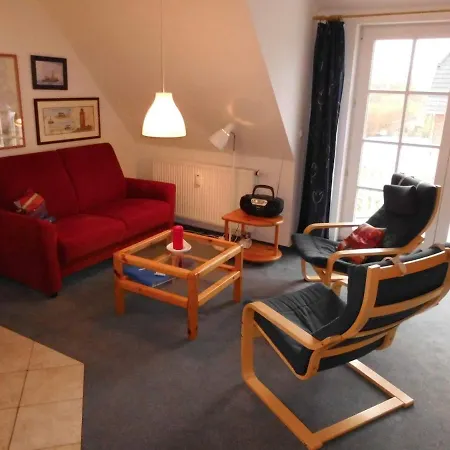 Oland-3 Apartment